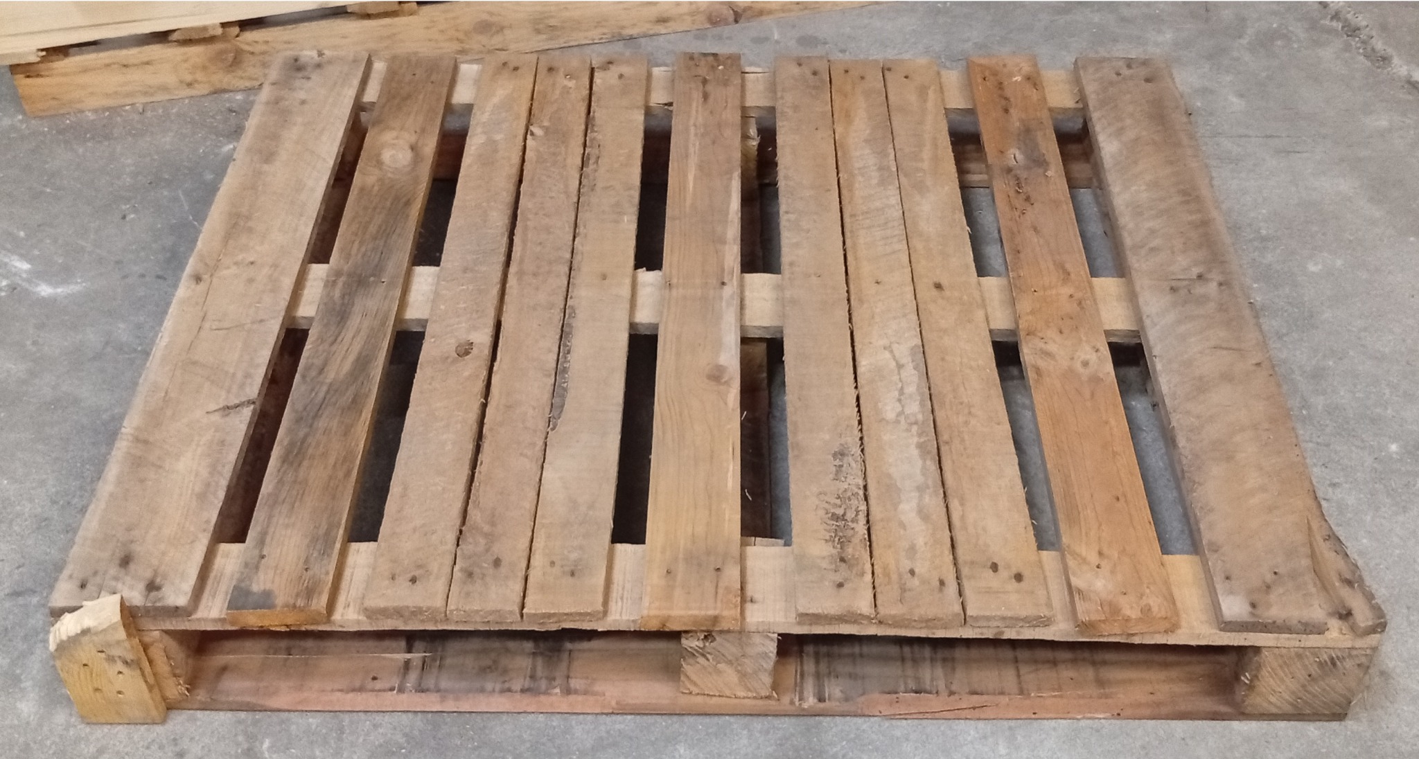 Palette 100x120 à l'unité